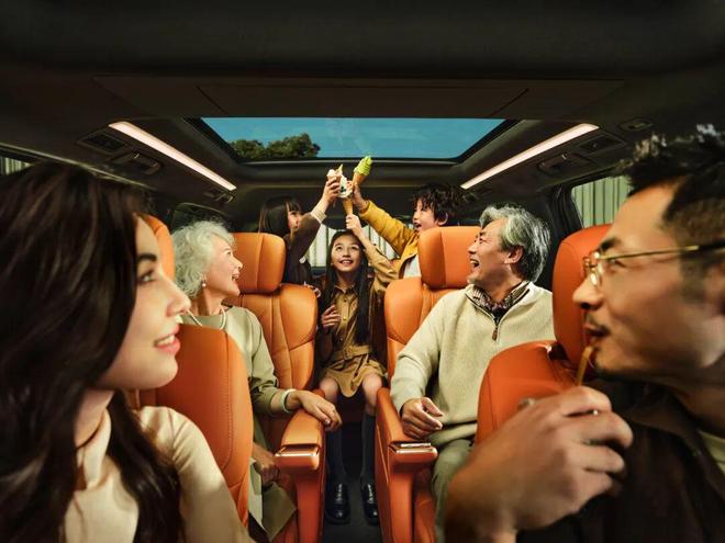 九游娱乐平台：别克至境世家上市4399万起焕新MPV豪华(图7)