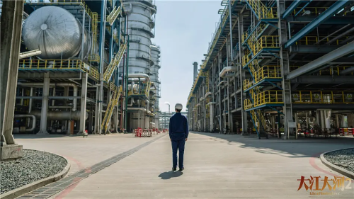 九游娱乐网站：一生要出片的年轻人把化工厂拍成了网红打卡点(图11)