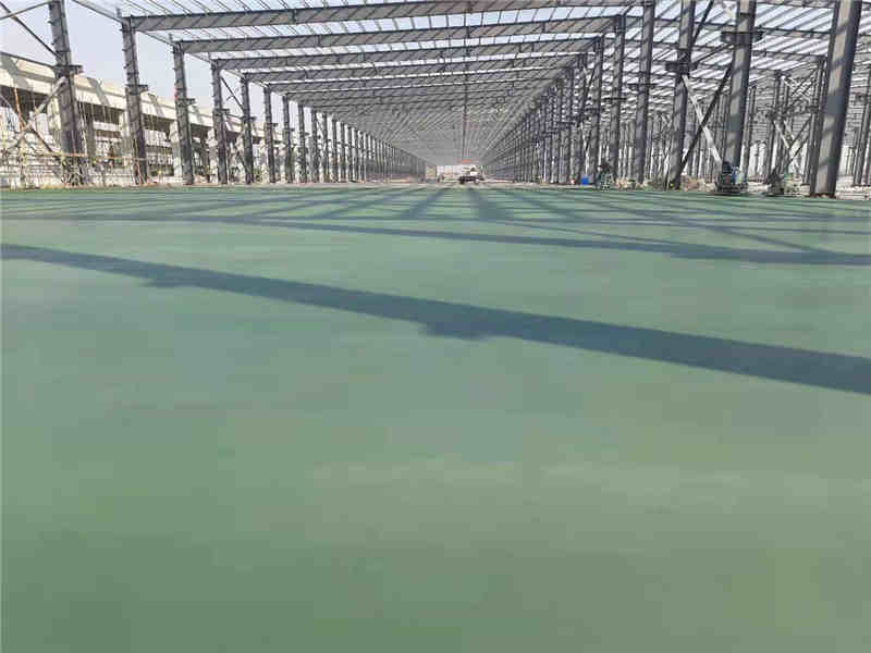 九游娱乐平台：金刚砂耐磨地坪的做法是什么？金刚砂耐磨地坪的优点是什么？(图1)